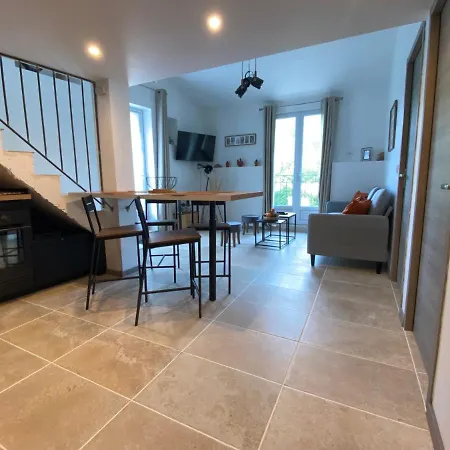 Le Tramontane Meuble De Tourisme 4 Etoiles Le Moulin De Predelles Reillanne